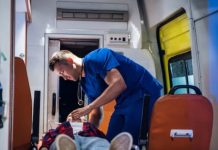 Когда нужна помощь без ожидания: как вызвать платную скорую в Москве