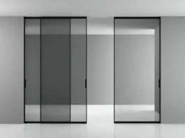 Прозрачные акценты интерьера: всё о современных межкомнатных стеклянных дверях